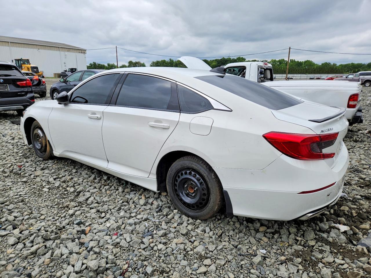 2021 Honda Accord Sport - Фото 2