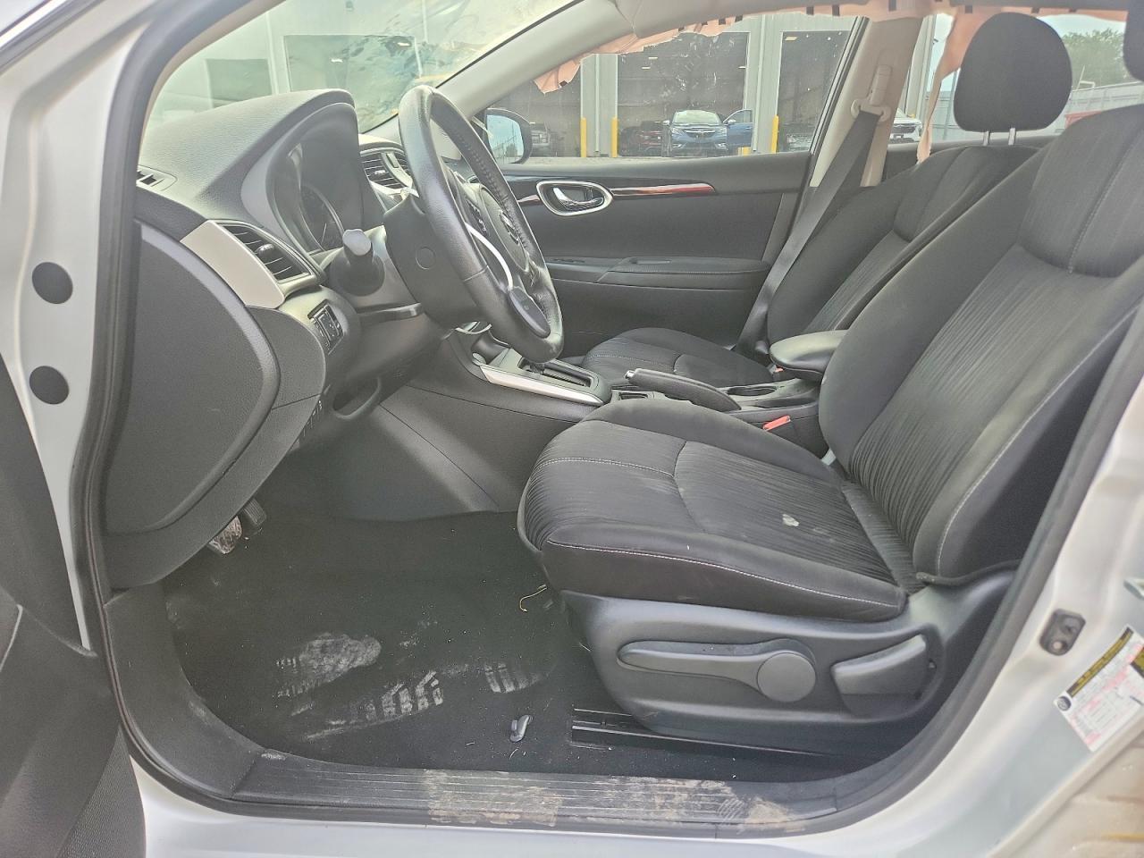 2018 Nissan Sentra Sv - Фото 7