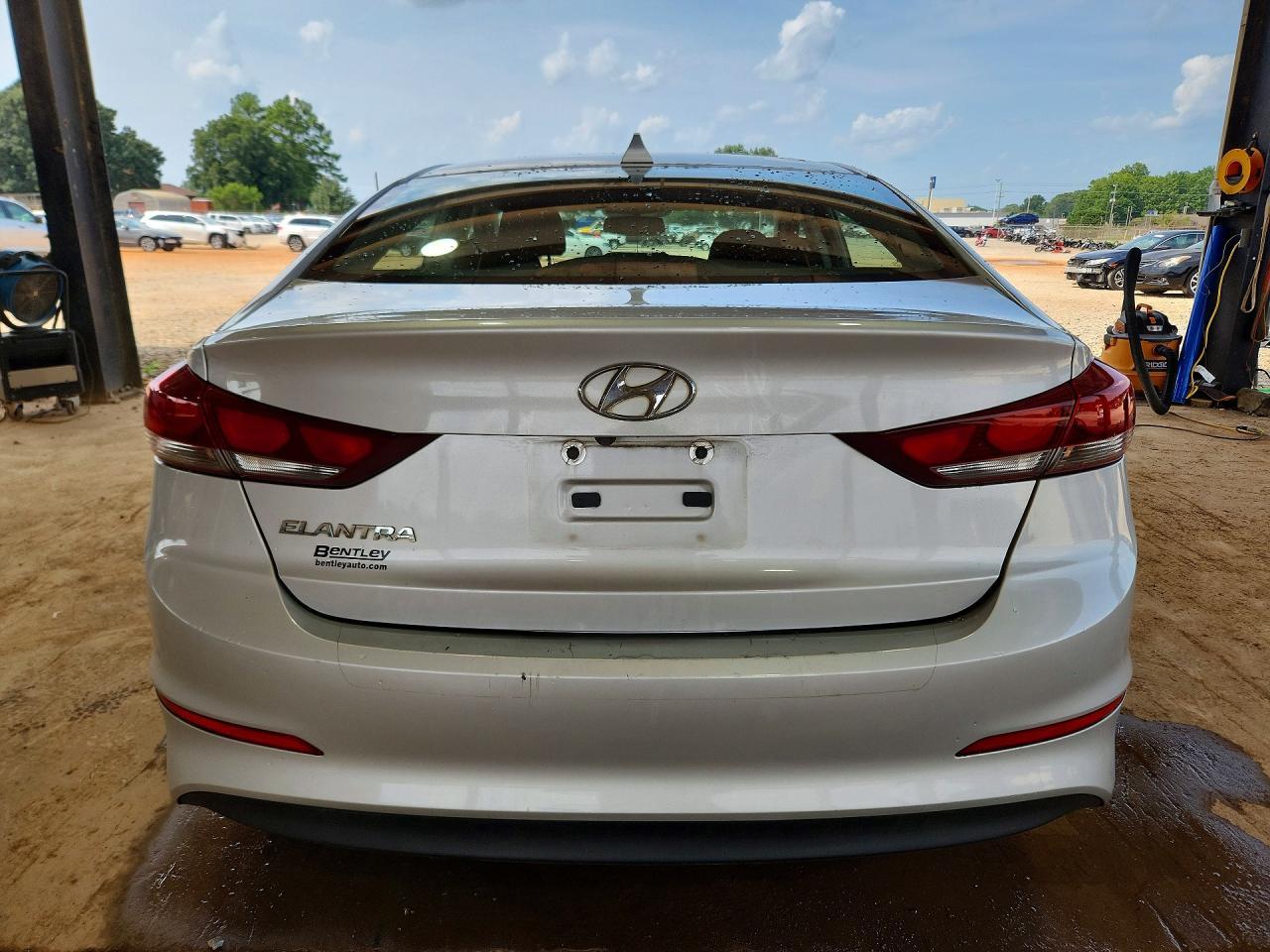 2018 Hyundai Elantra Value Edition - Фото 6