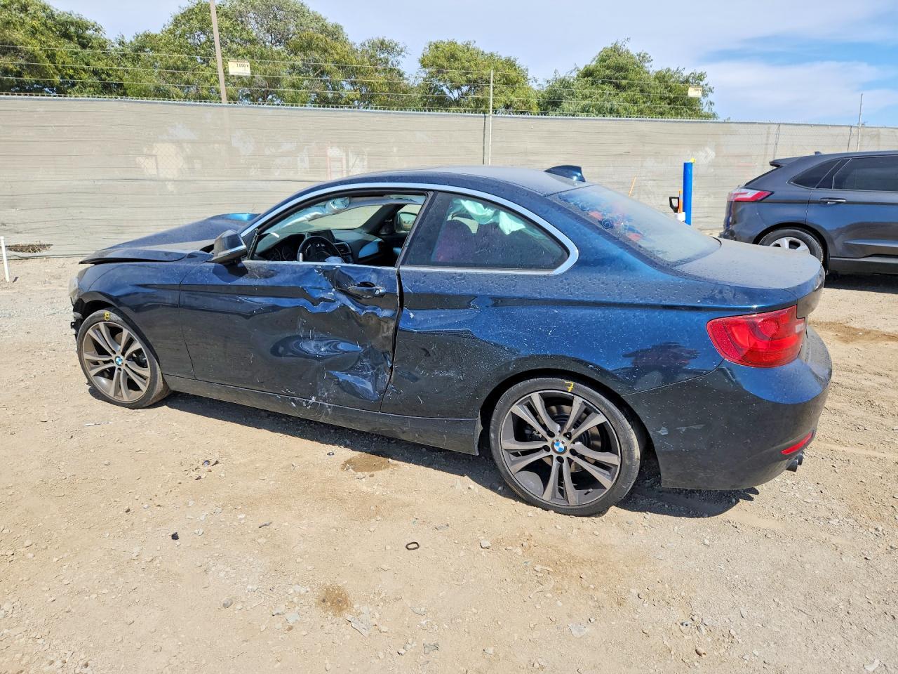 2015 BMW 228 I Sulev - Фото 2