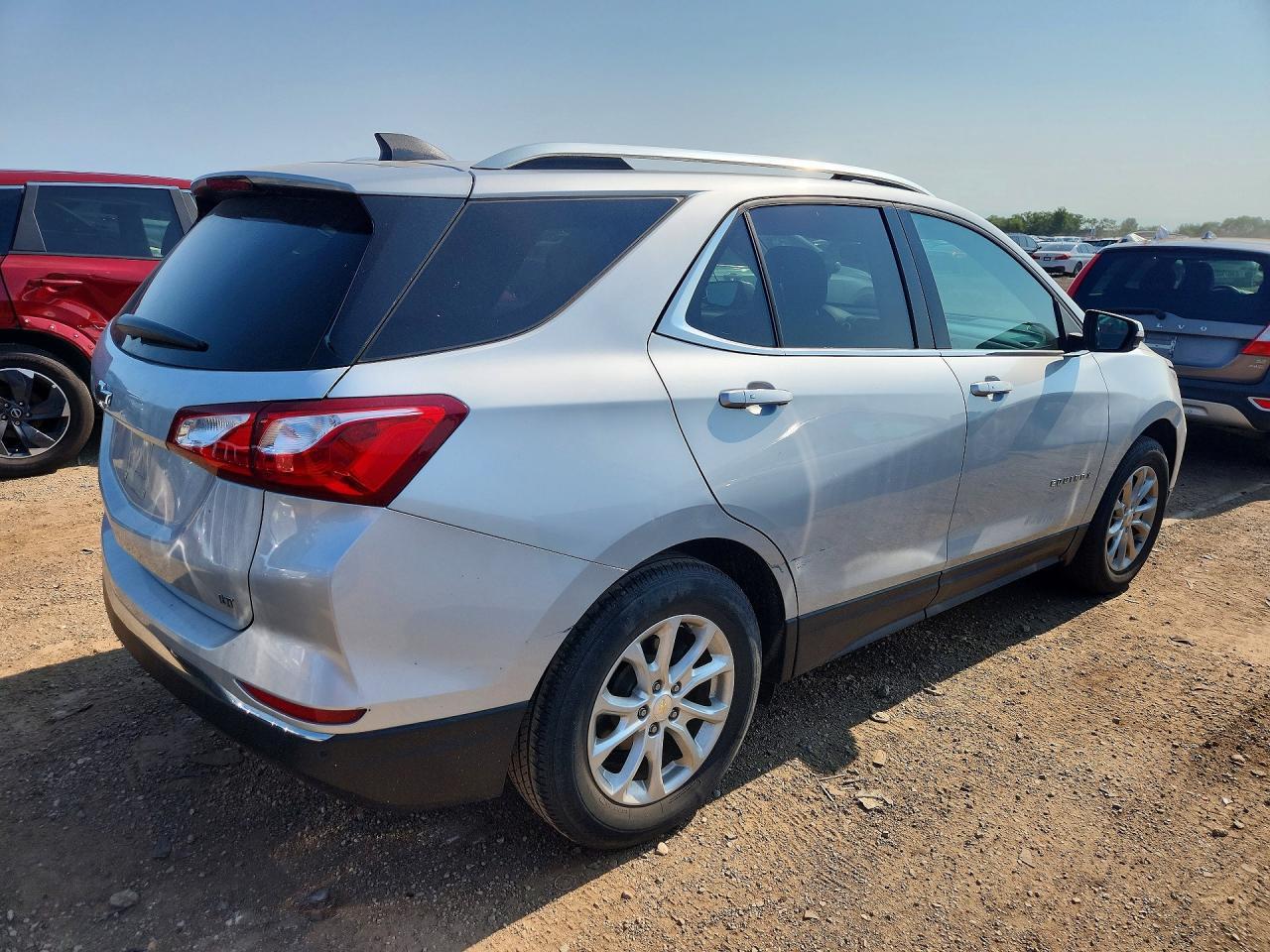 2018 Chevrolet Equinox Lt - Фото 3