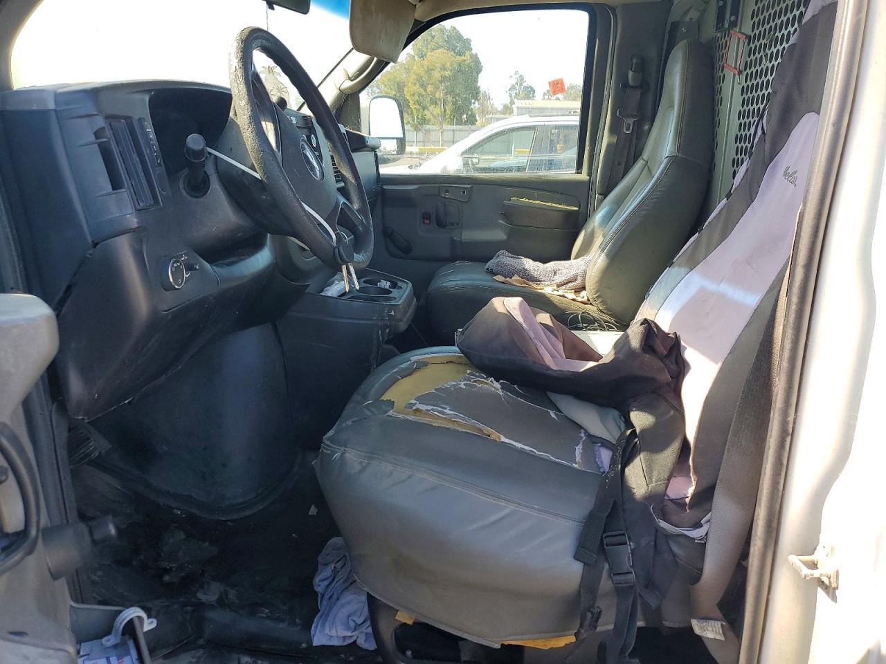 2009 Chevrolet Express G1500 - Фото 7