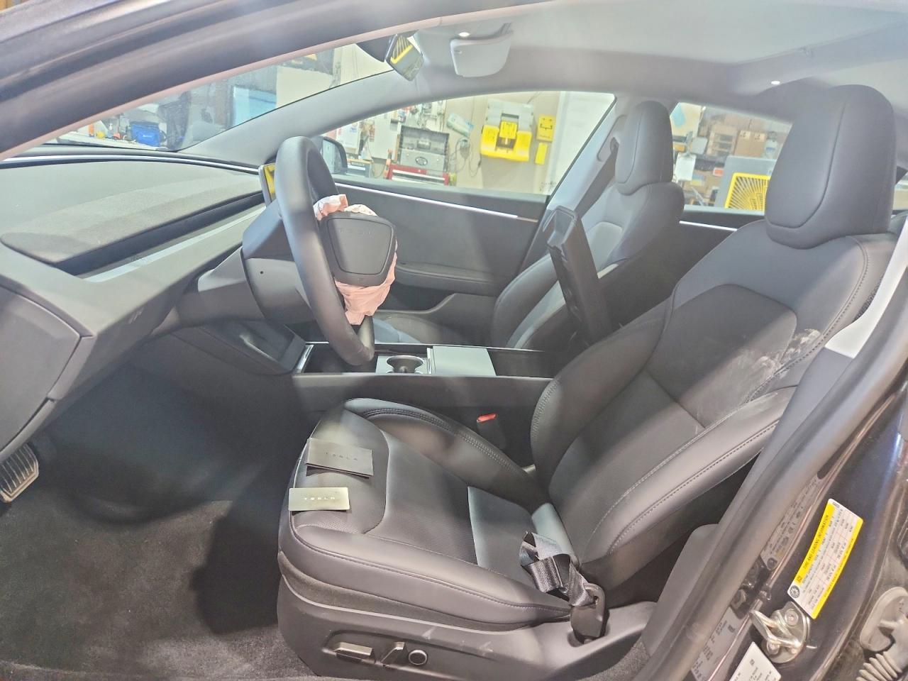 2024 Tesla Model 3 - Фото 7