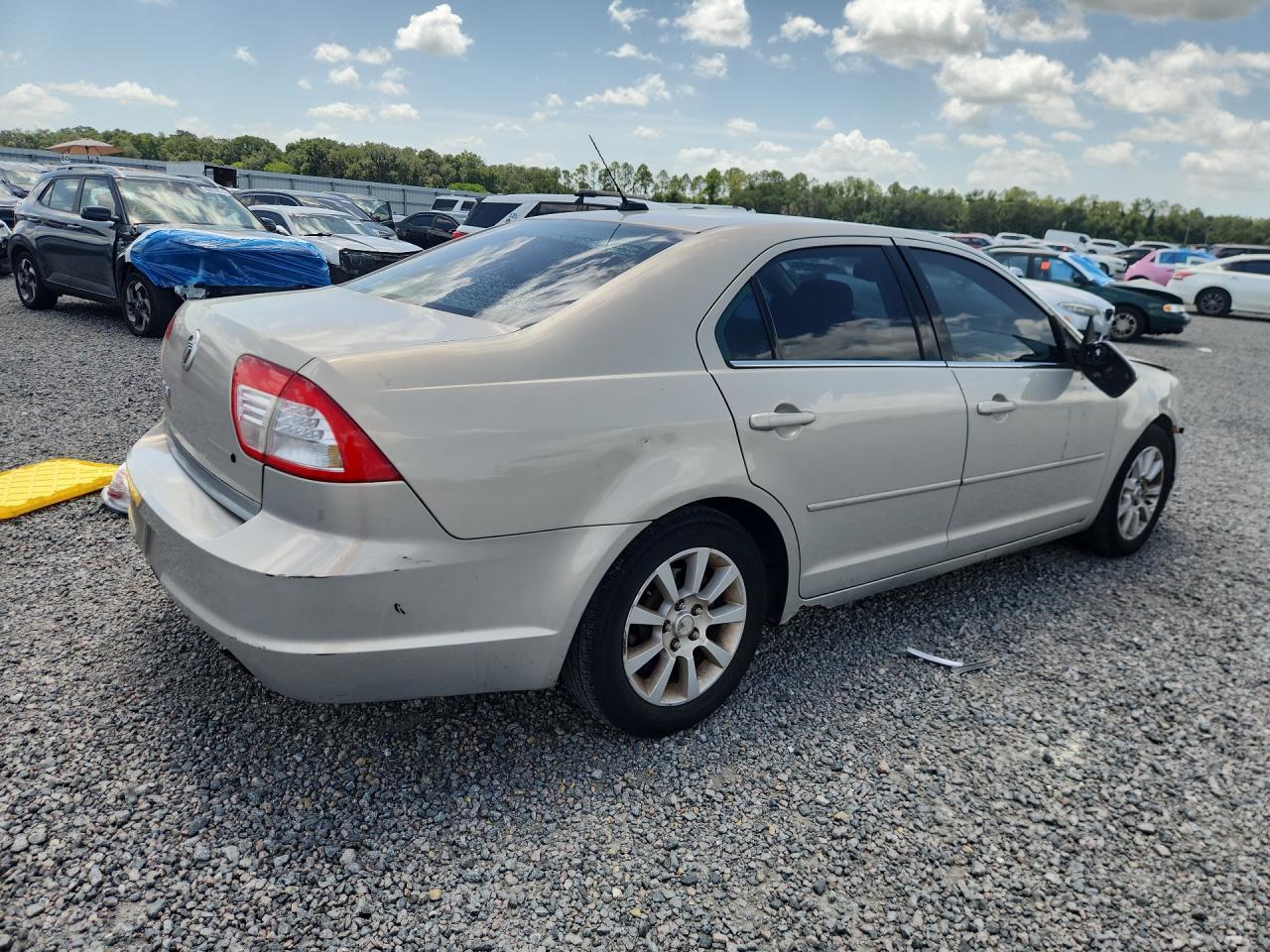 2009 Mercury Milan - Image 3