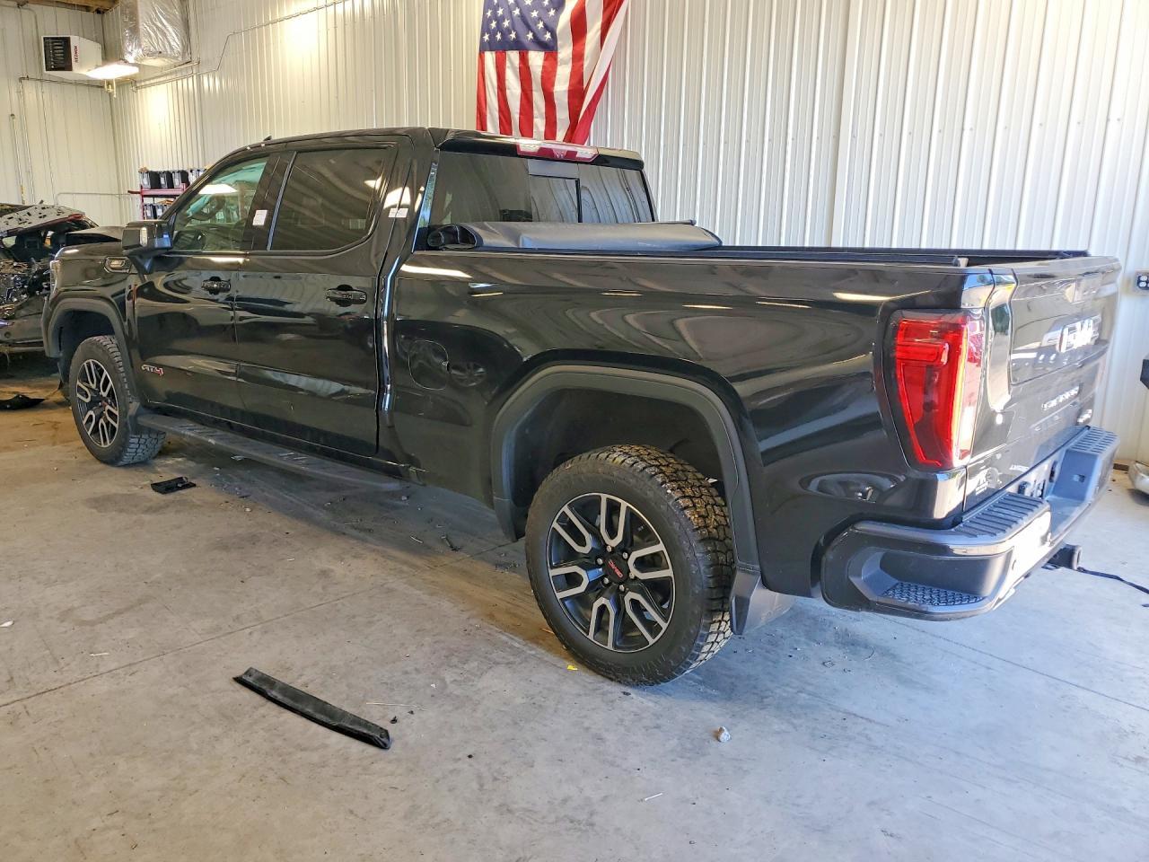 2023 GMC Sierra K1500 At4 - Image 2