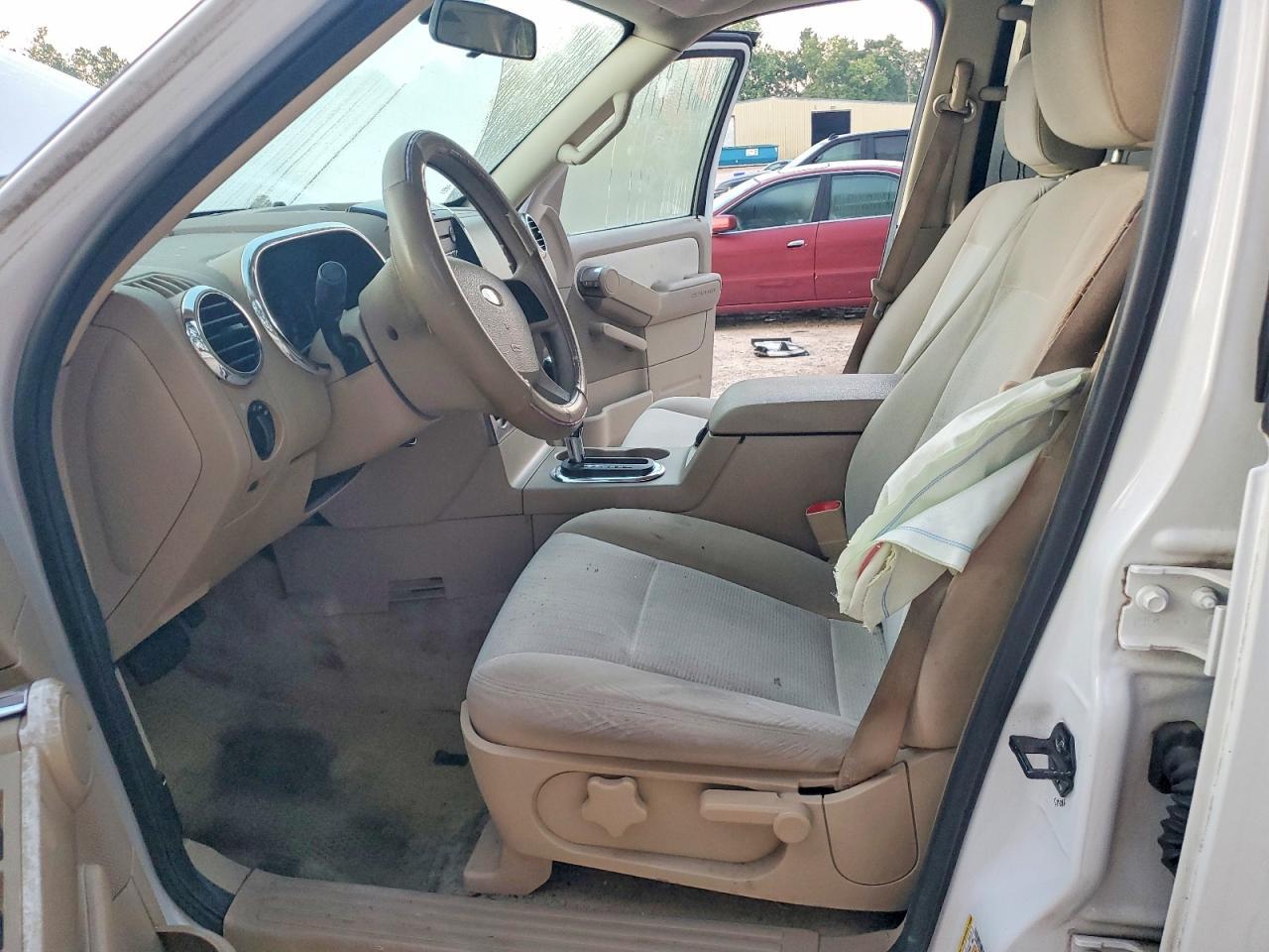 2007 Ford Explorer Xlt - Image 7