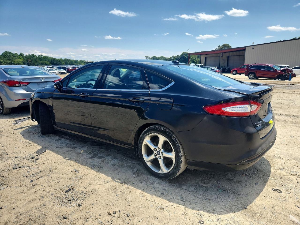 2014 Ford Fusion Se - Фото 2