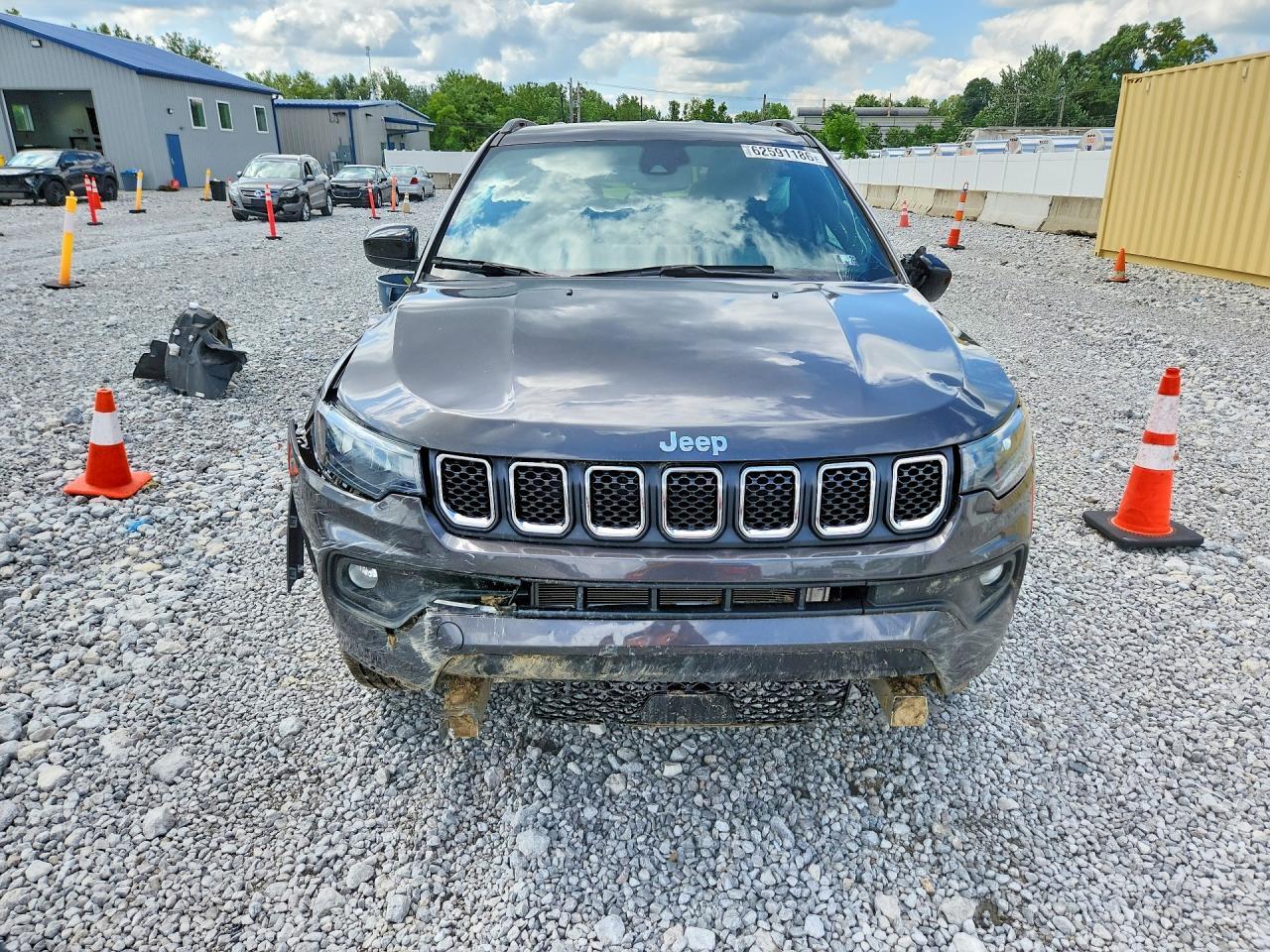2023 Jeep Compass Latitude Lux - Фото 5