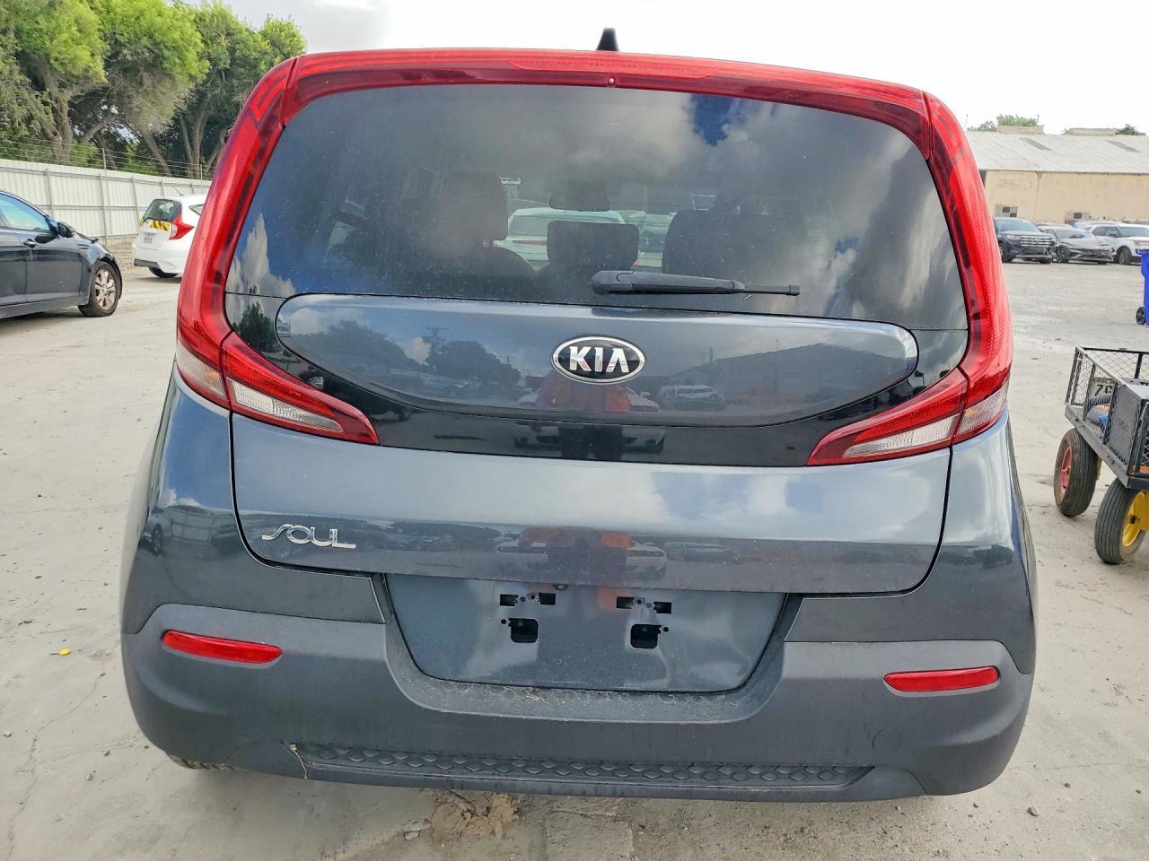 2020 Kia Soul Lx - Фото 6