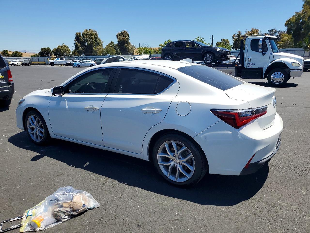 2019 Acura Ilx - Фото 2