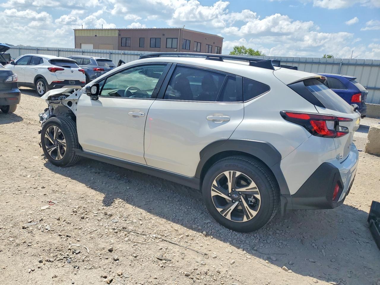 2024 Subaru Crosstrek Premium - Фото 2