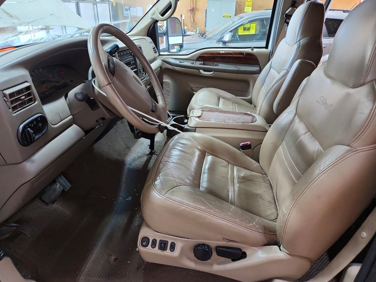 2001 Ford Excursion Limited - Фото 7