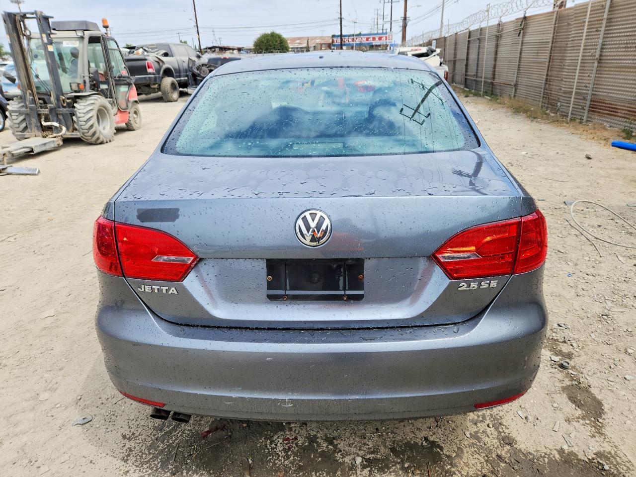 2011 Volkswagen Jetta Se - Image 6