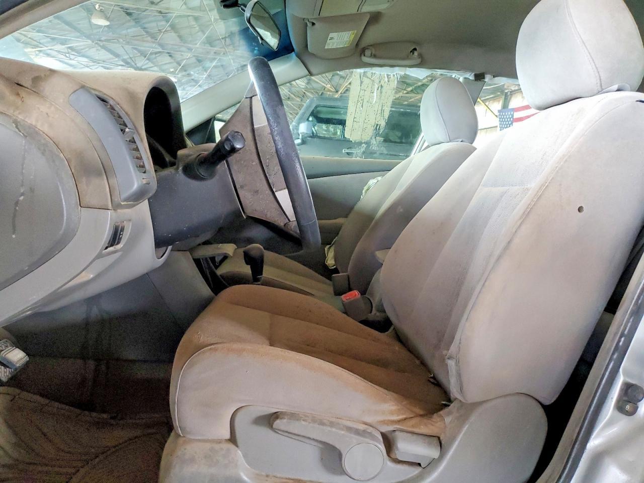 2010 Nissan Altima 2.5 - Image 7
