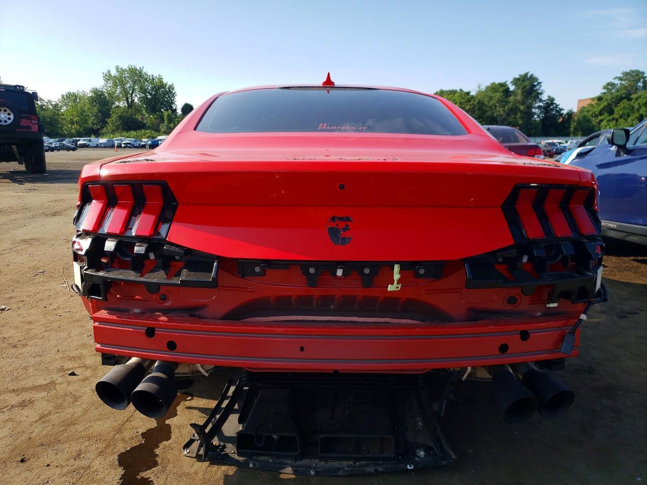 2024 Ford Mustang Dark Horse - Фото 6