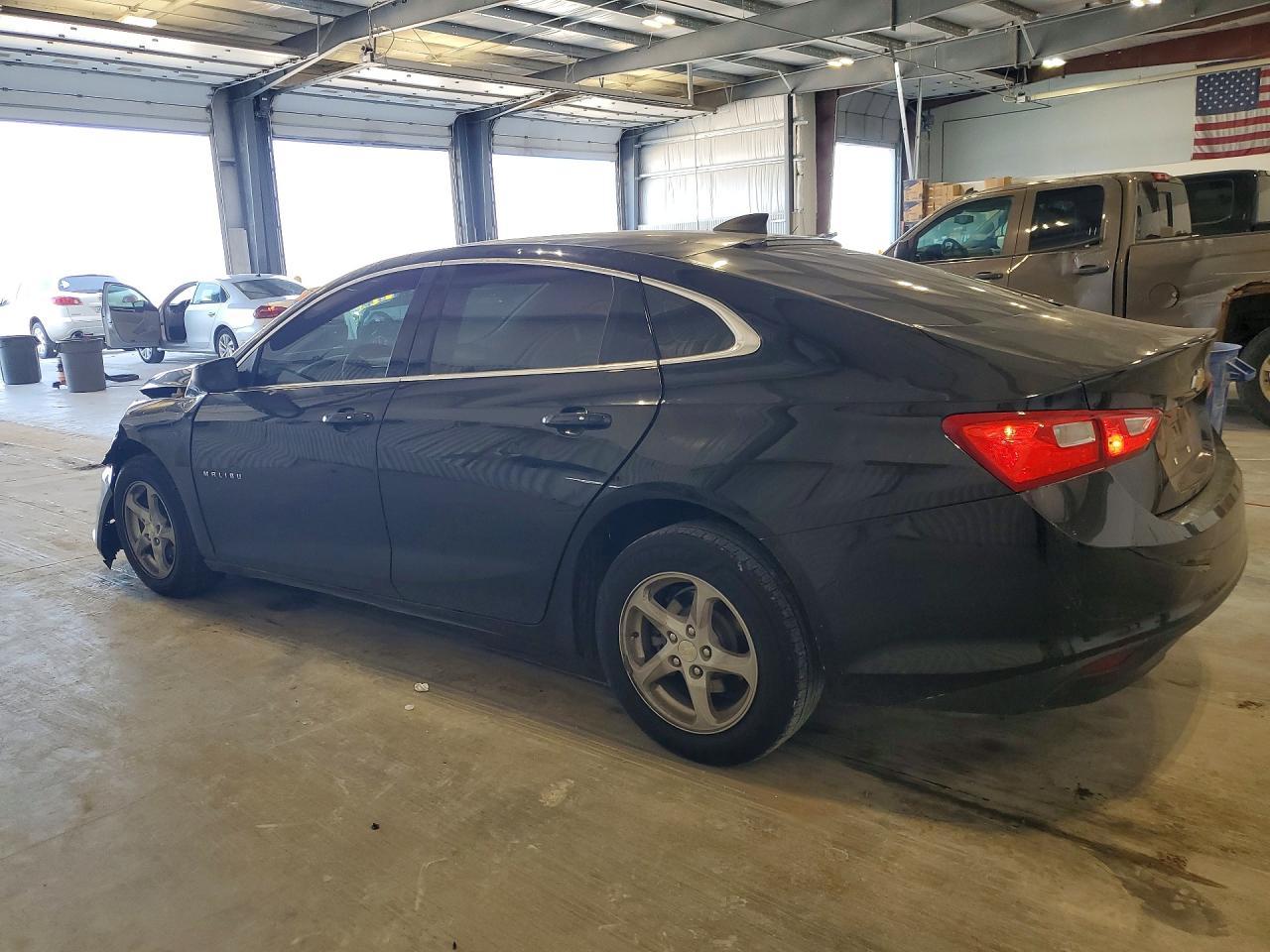 2018 Chevrolet Malibu Ls - Image 2