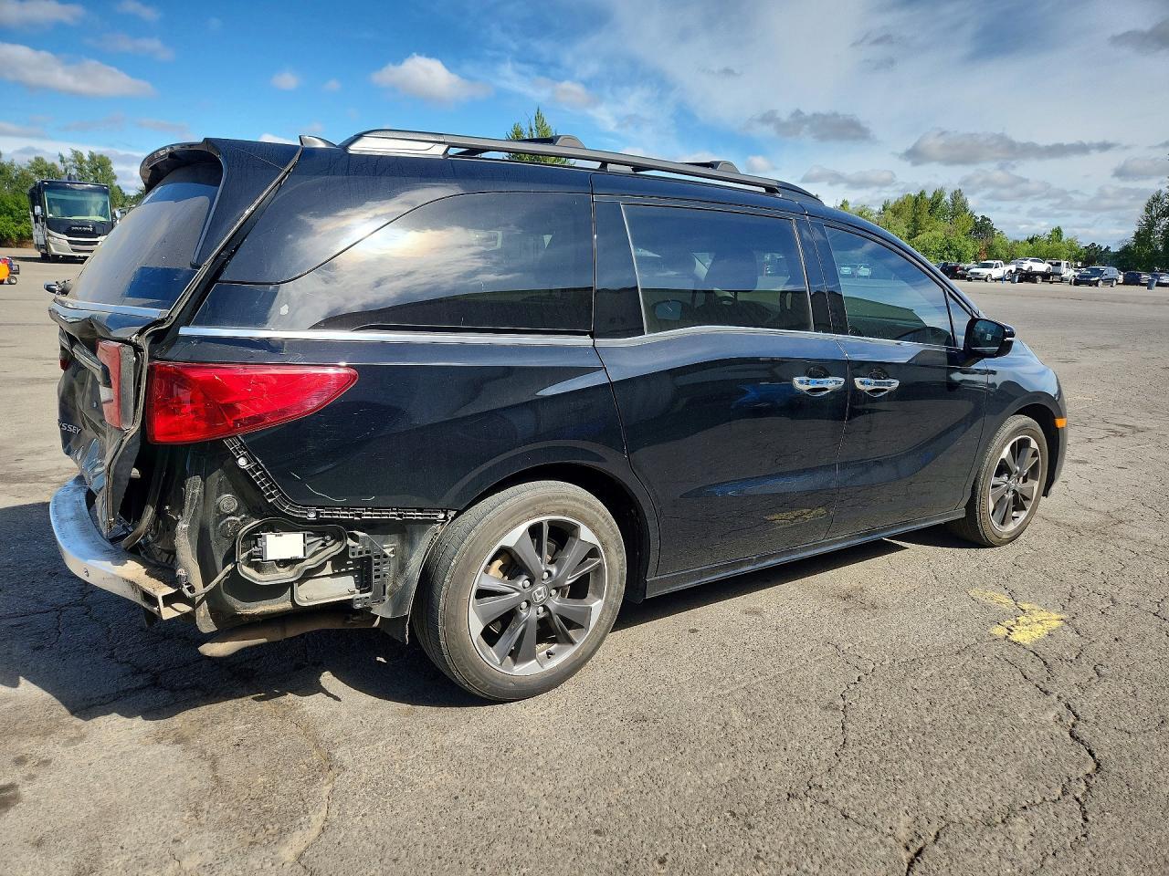 2024 Honda Odyssey Elite - Фото 3