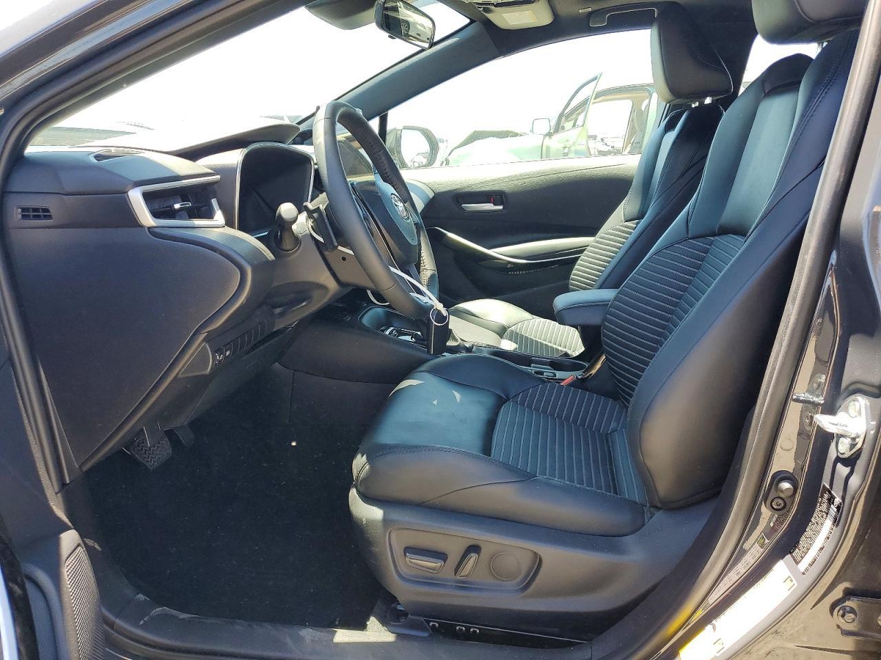 2026 Toyota Corolla Xse - Image 7