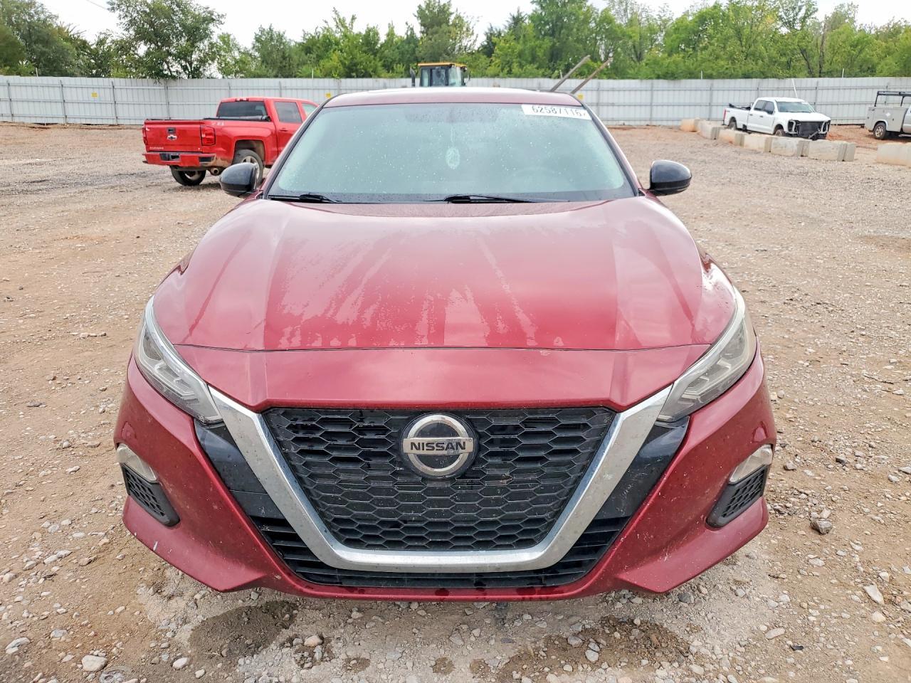 2019 Nissan Altima Sr - Фото 5