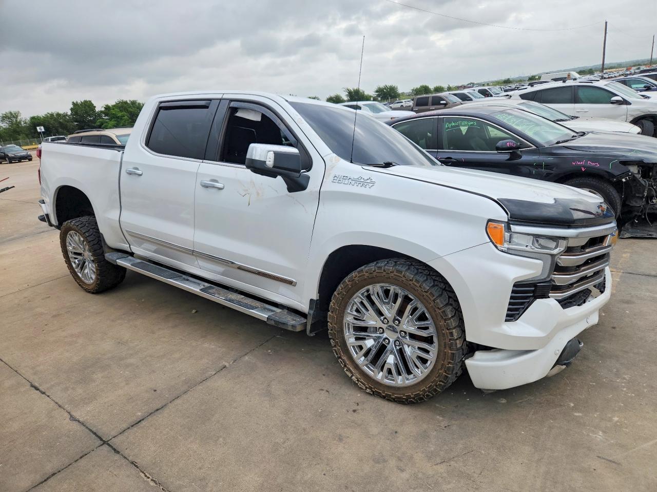 2022 Chevrolet Silverado K1500 High Country - Фото 4