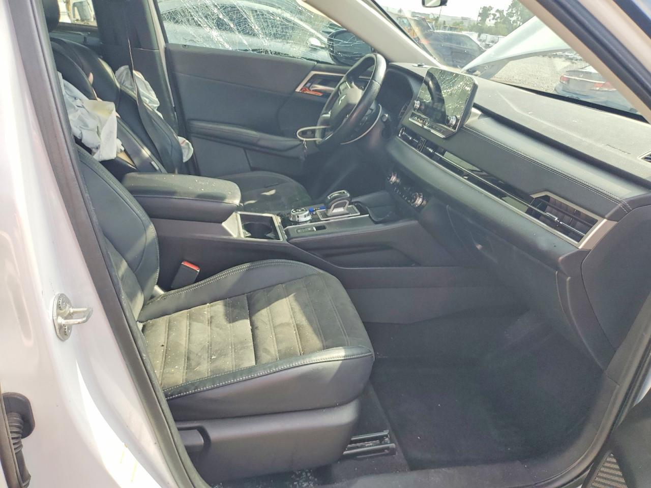 2022 Mitsubishi Outlander Se - Image 7