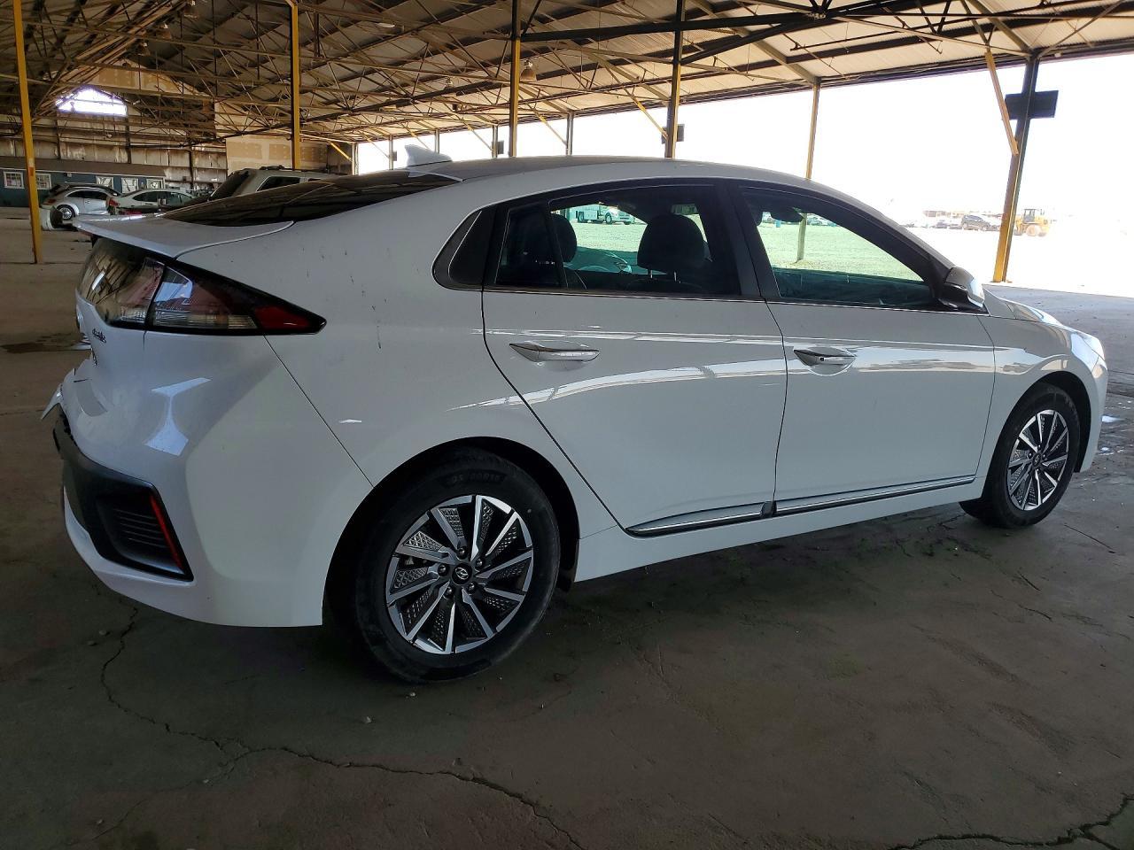 2021 Hyundai Ioniq Limited - Image 3