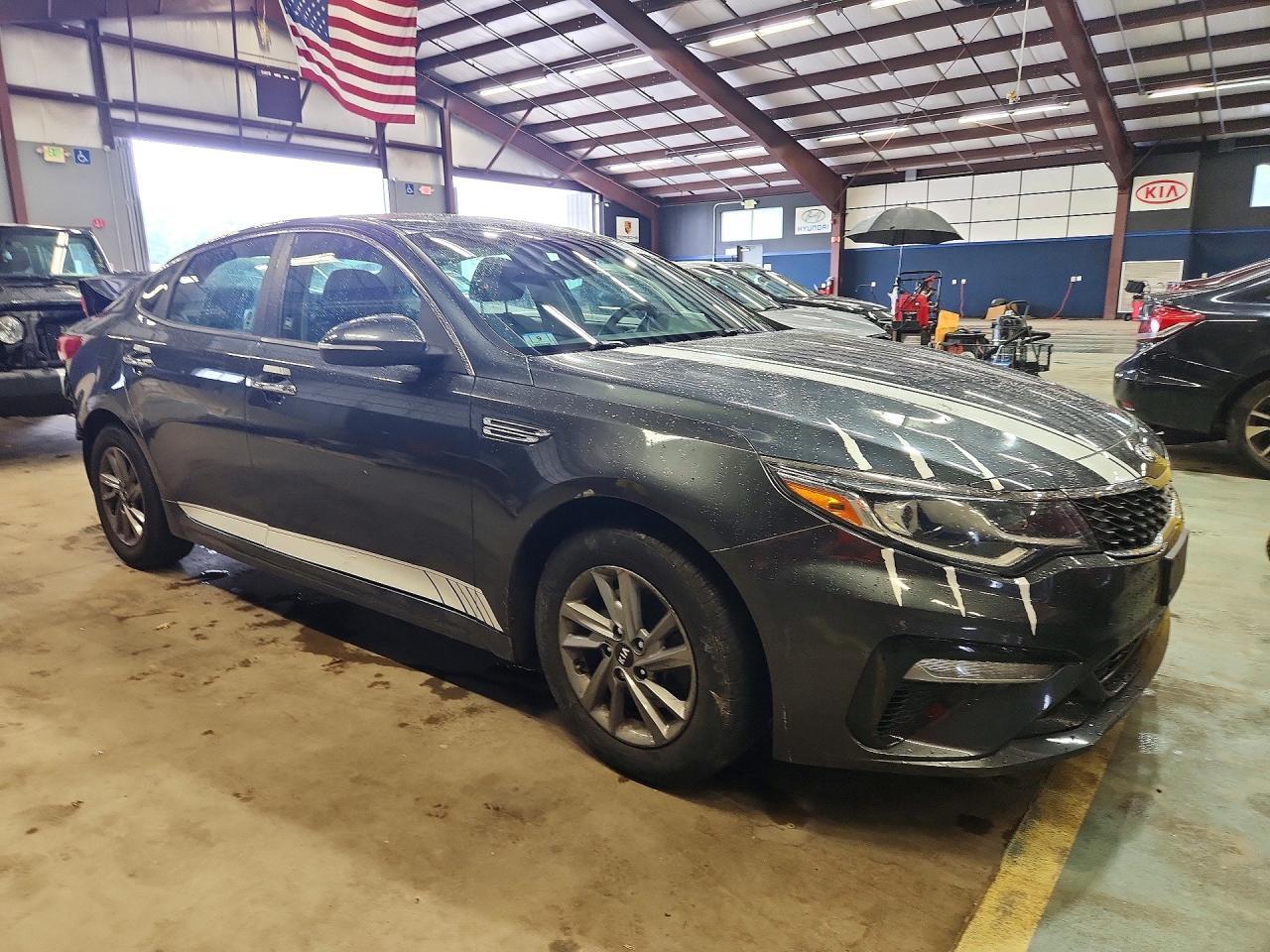 2020 Kia Optima Lx - Image 4