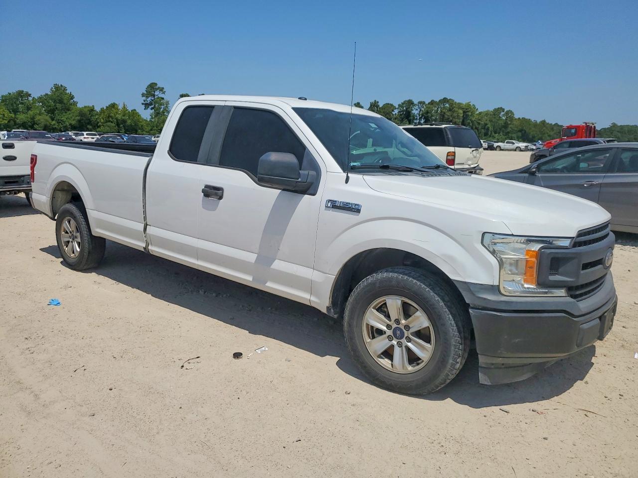 2019 Ford F150 Super Cab - Фото 4
