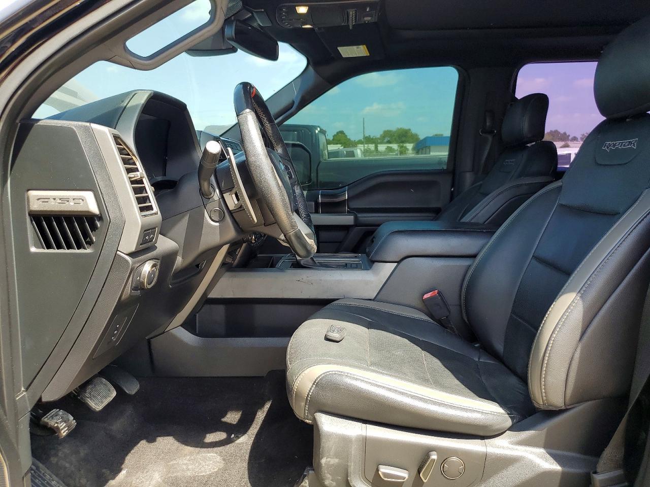 2018 Ford F150 Raptor - Фото 7