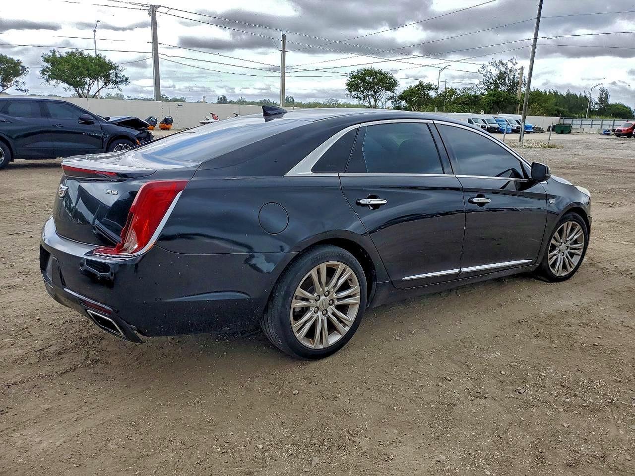 2018 Cadillac Xts Luxury - Фото 3