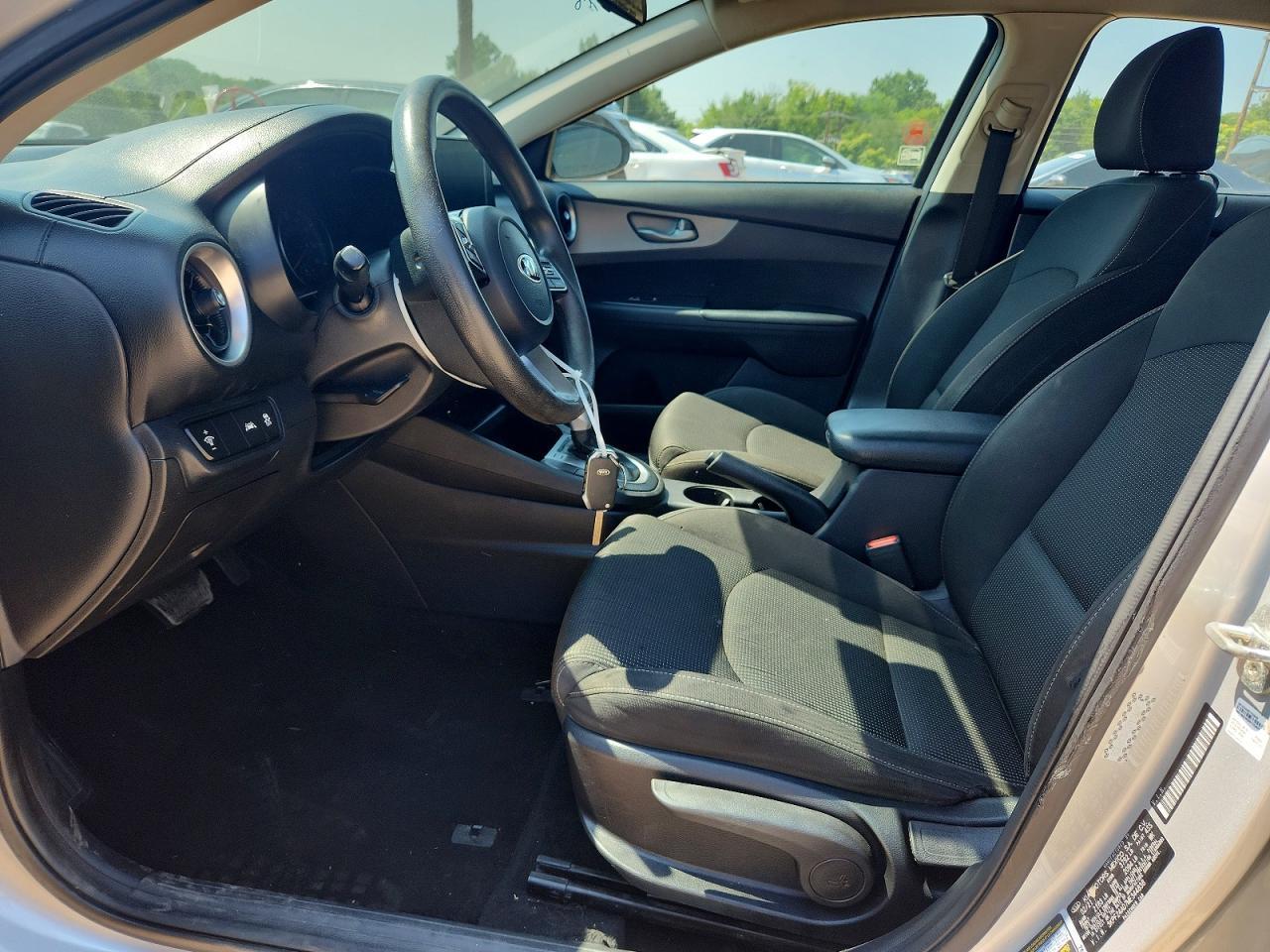 2021 Kia Forte Lxs - Image 7