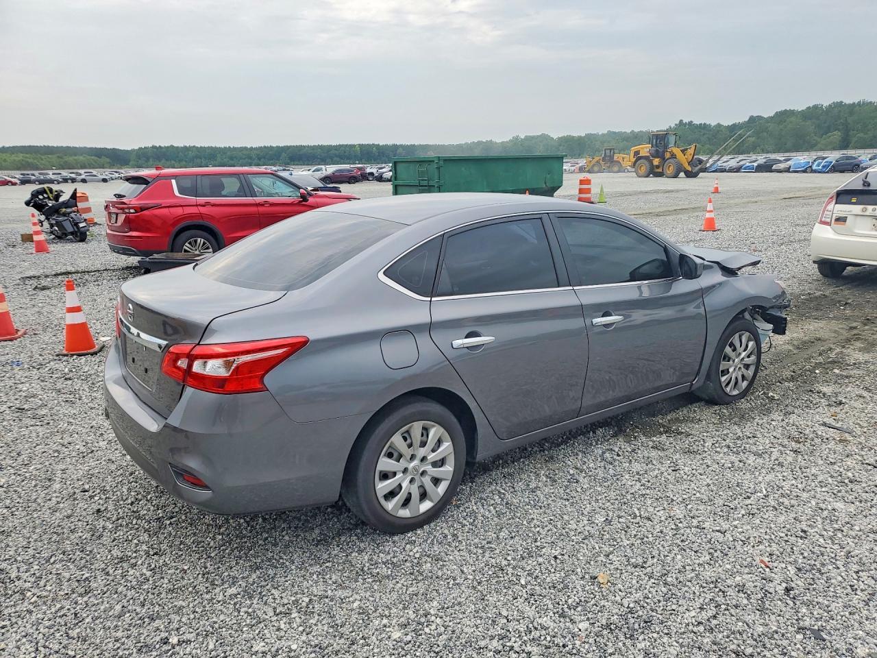 2019 Nissan Sentra S - Image 3