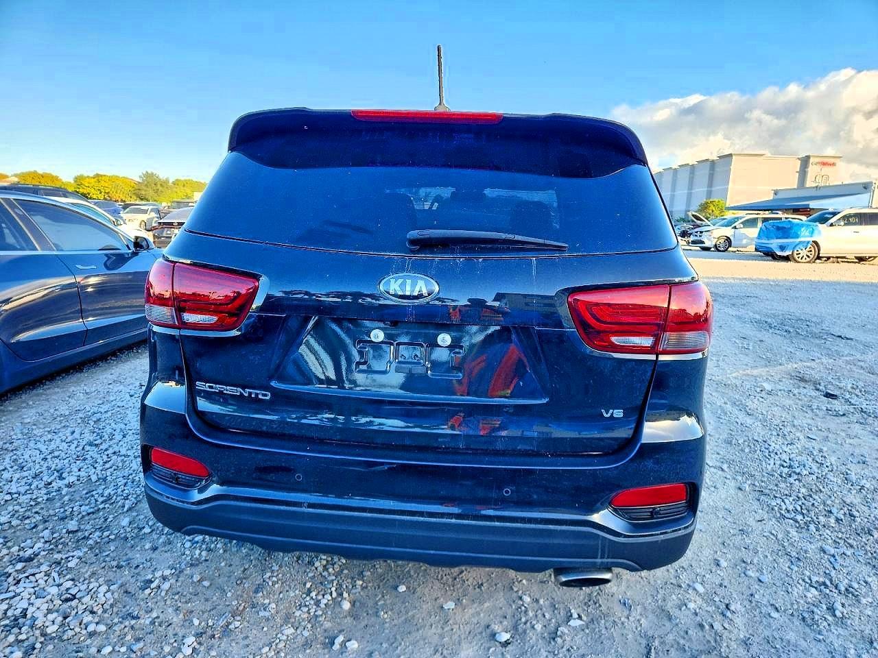 2020 Kia Sorento S - Фото 6