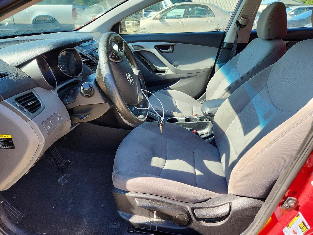 2015 Hyundai Elantra Se - Фото 7