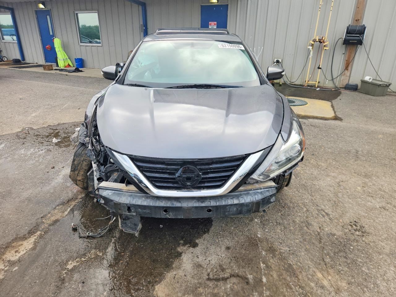 2016 Nissan Altima 3.5 Sl - Image 5