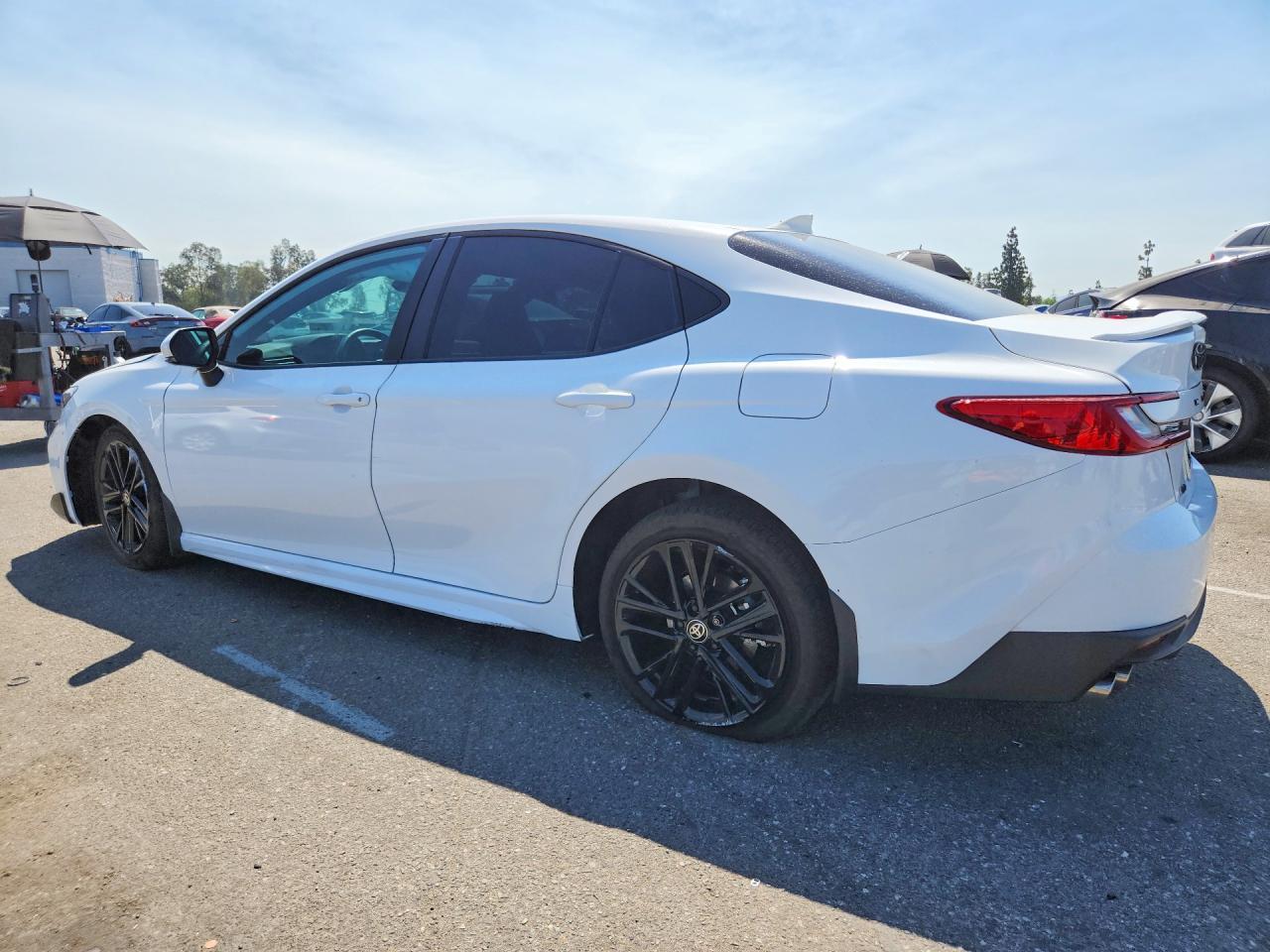 2026 Toyota Camry Se - Image 2