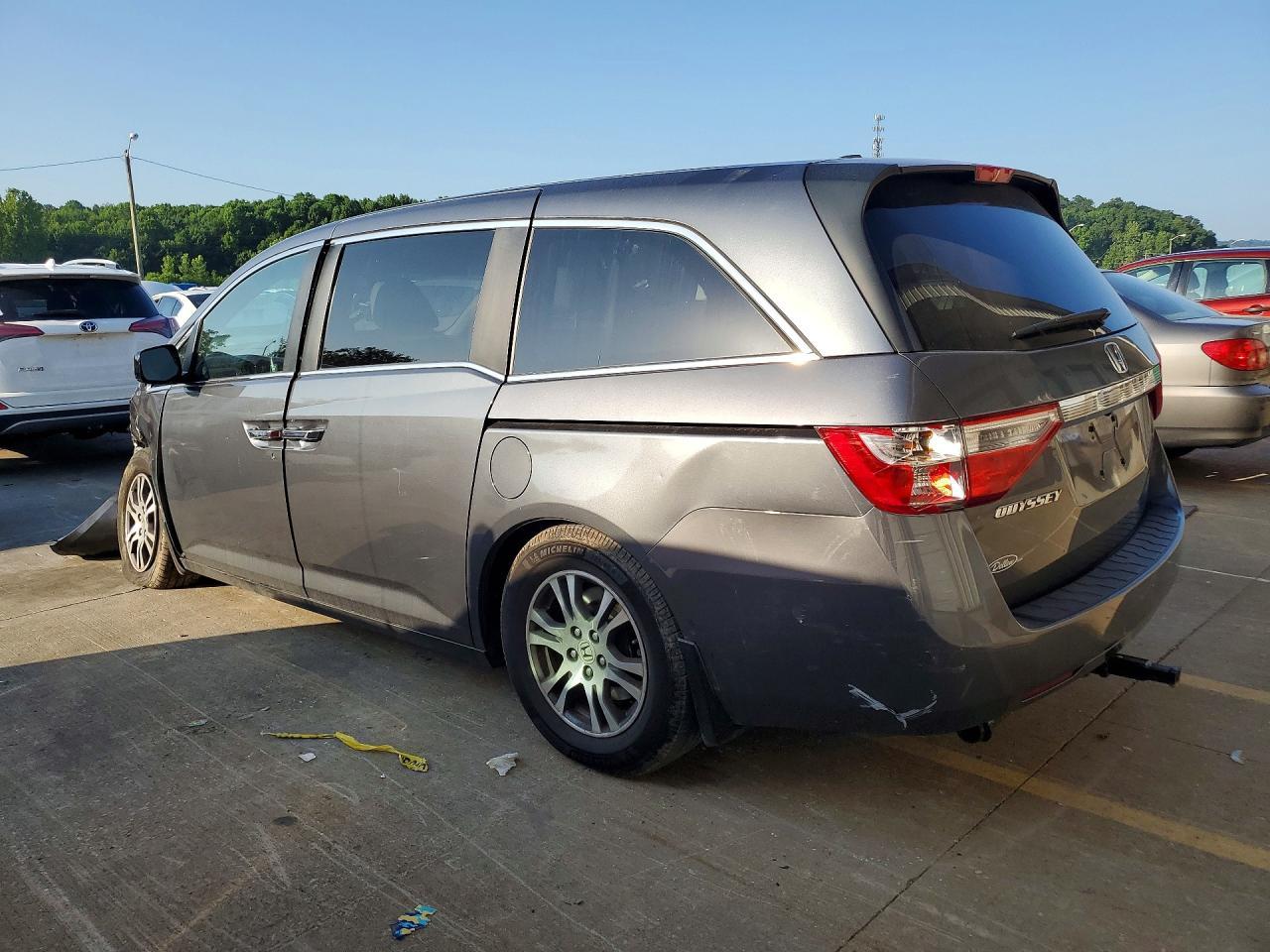 2011 Honda Odyssey Exl - Фото 2