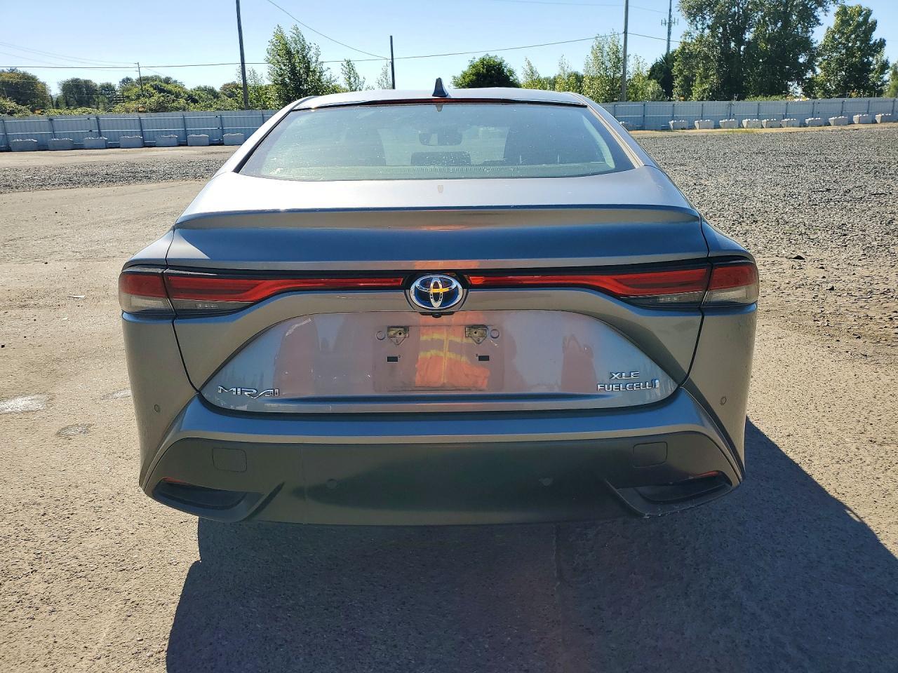 2022 Toyota Mirai Xle - Image 6
