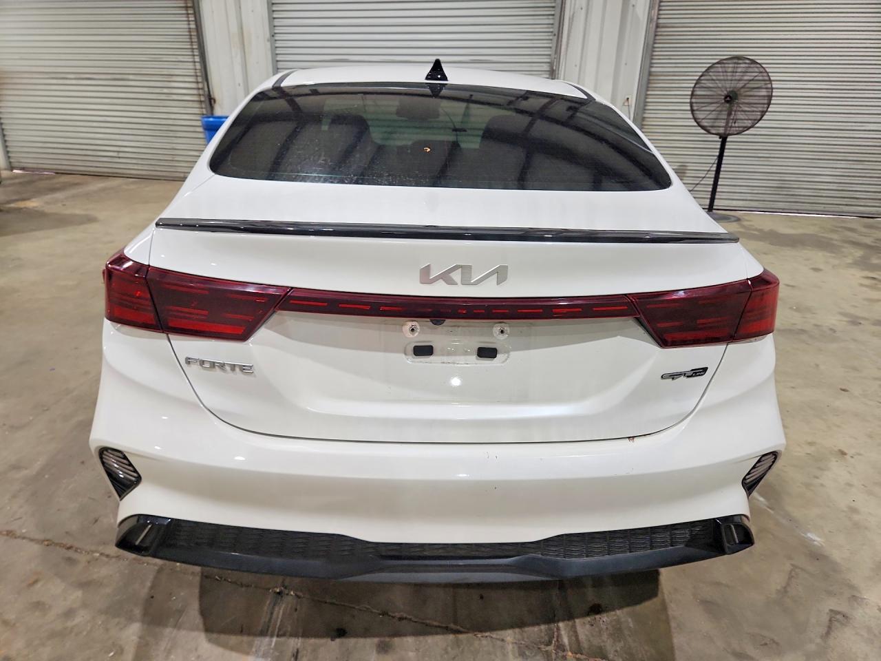 2024 Kia Forte Gt Line - Фото 6