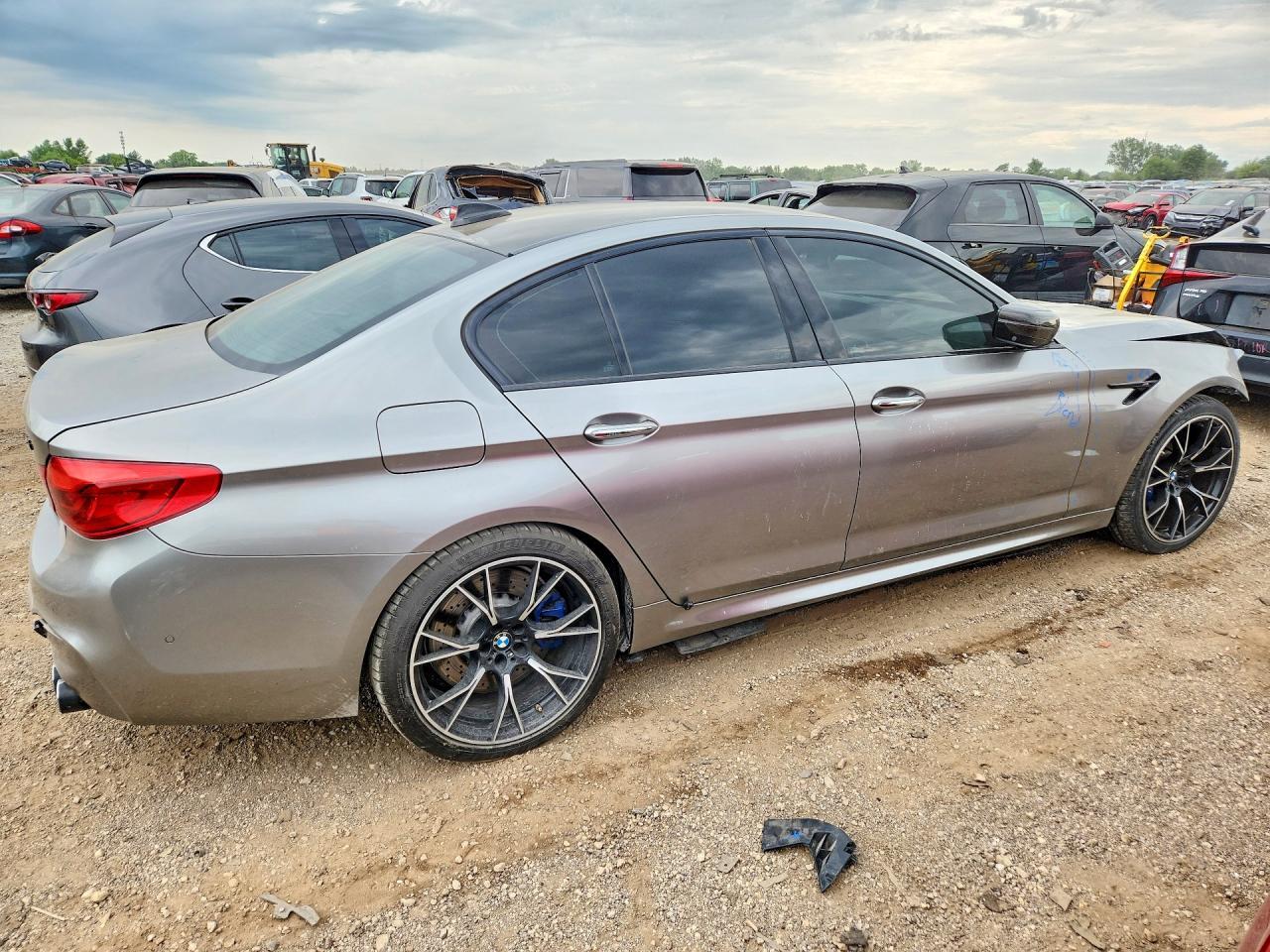 2018 BMW M5 - Фото 3