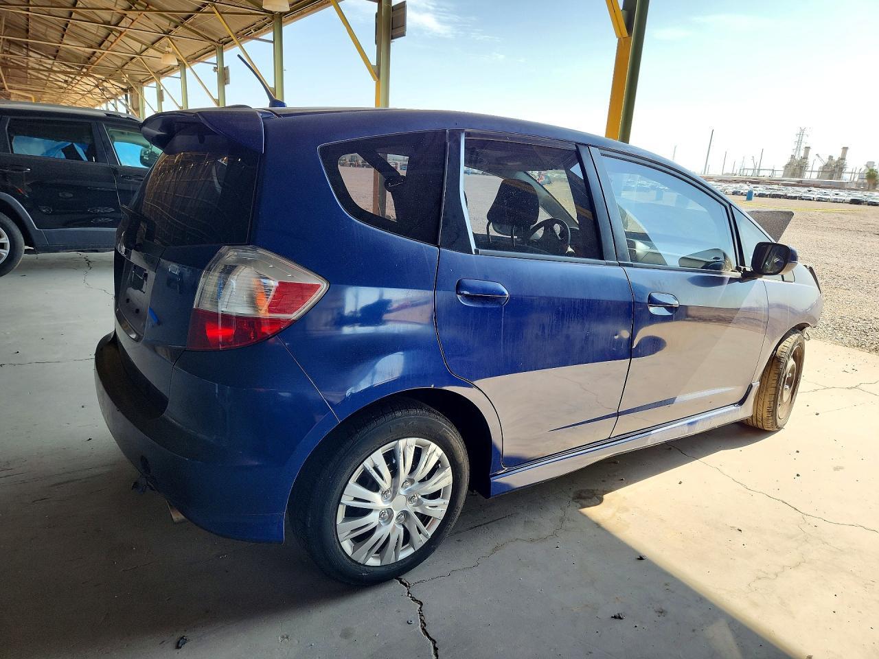 2011 Honda Fit Sport - Image 3