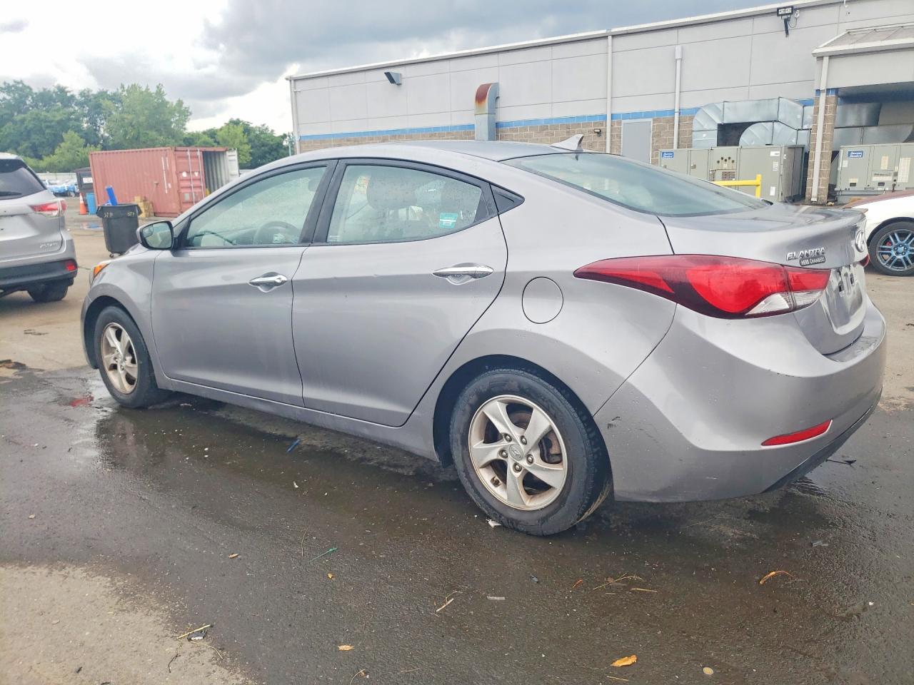 2014 Hyundai Elantra Se - Image 2