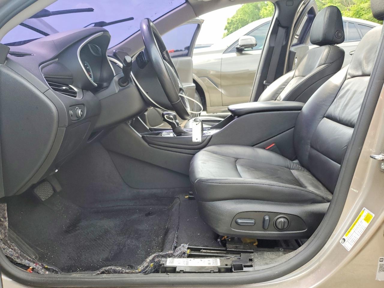 2022 Chevrolet Malibu Lt - Фото 7