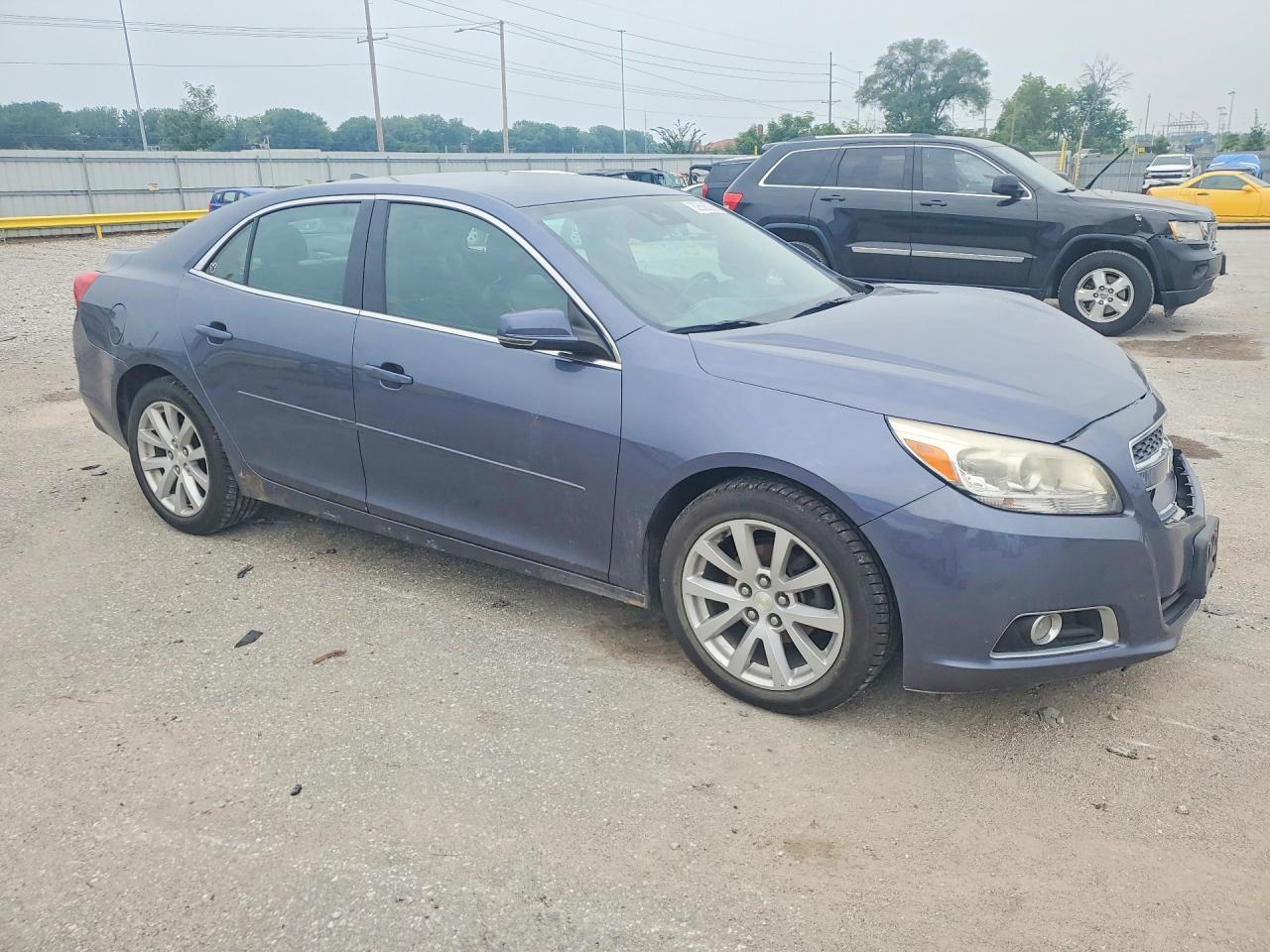 2013 Chevrolet Malibu 2Lt - Image 4