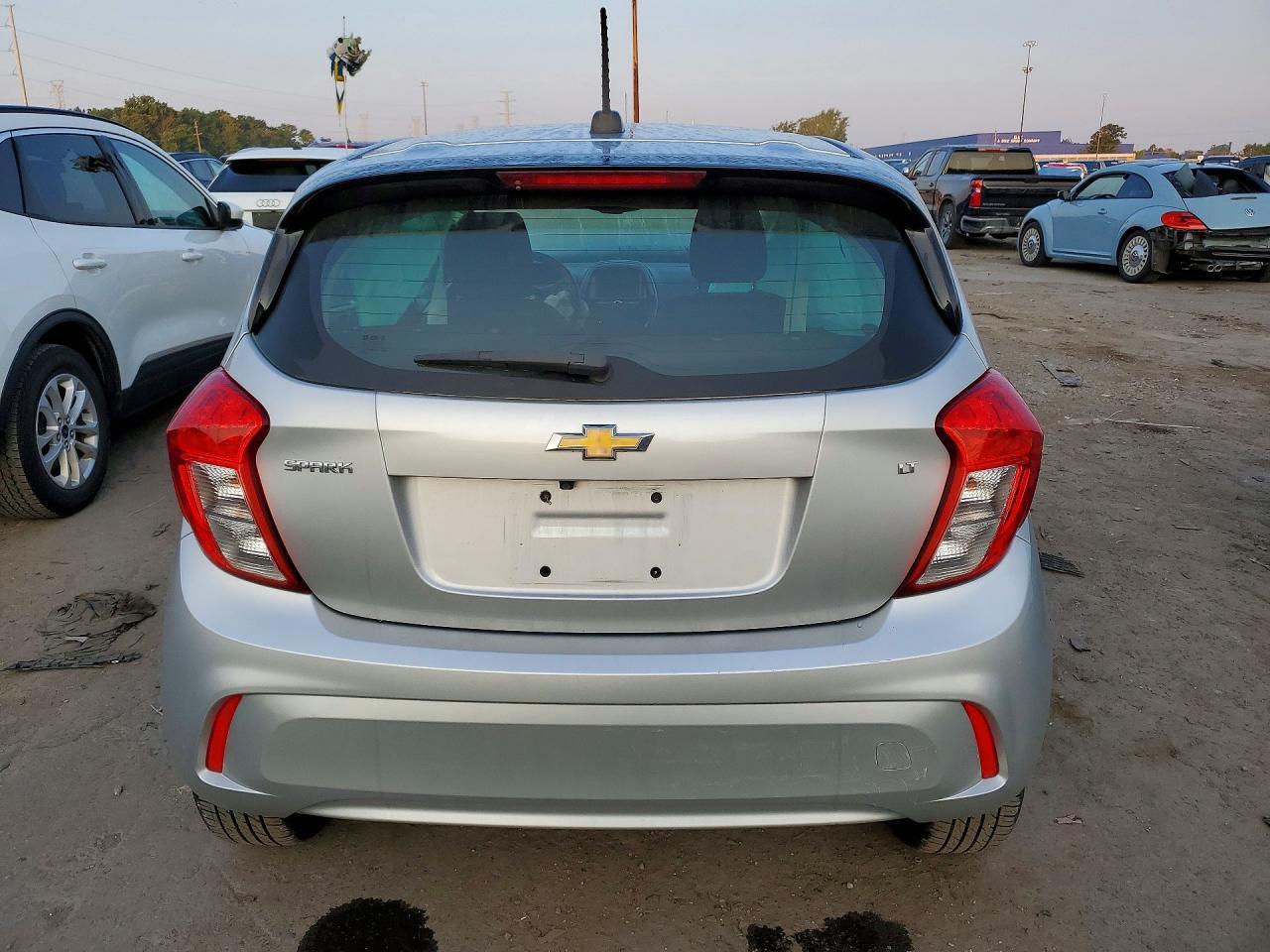 2018 Chevrolet Spark 1Lt - Фото 6