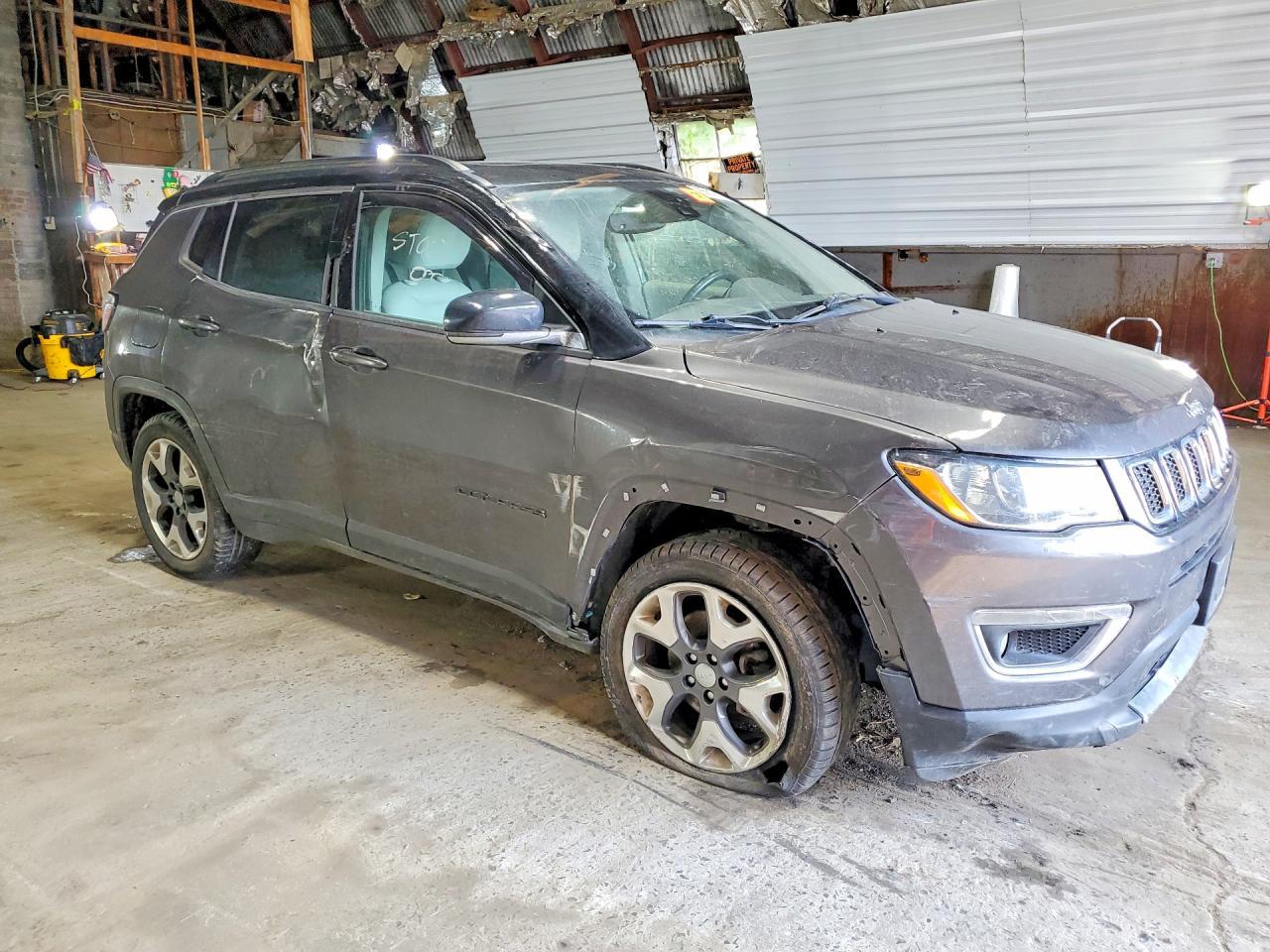 2019 Jeep Compass Limited - Image 4
