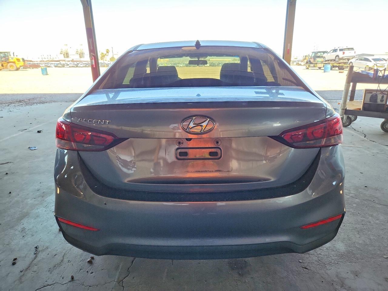 2018 Hyundai Accent Se - Фото 6