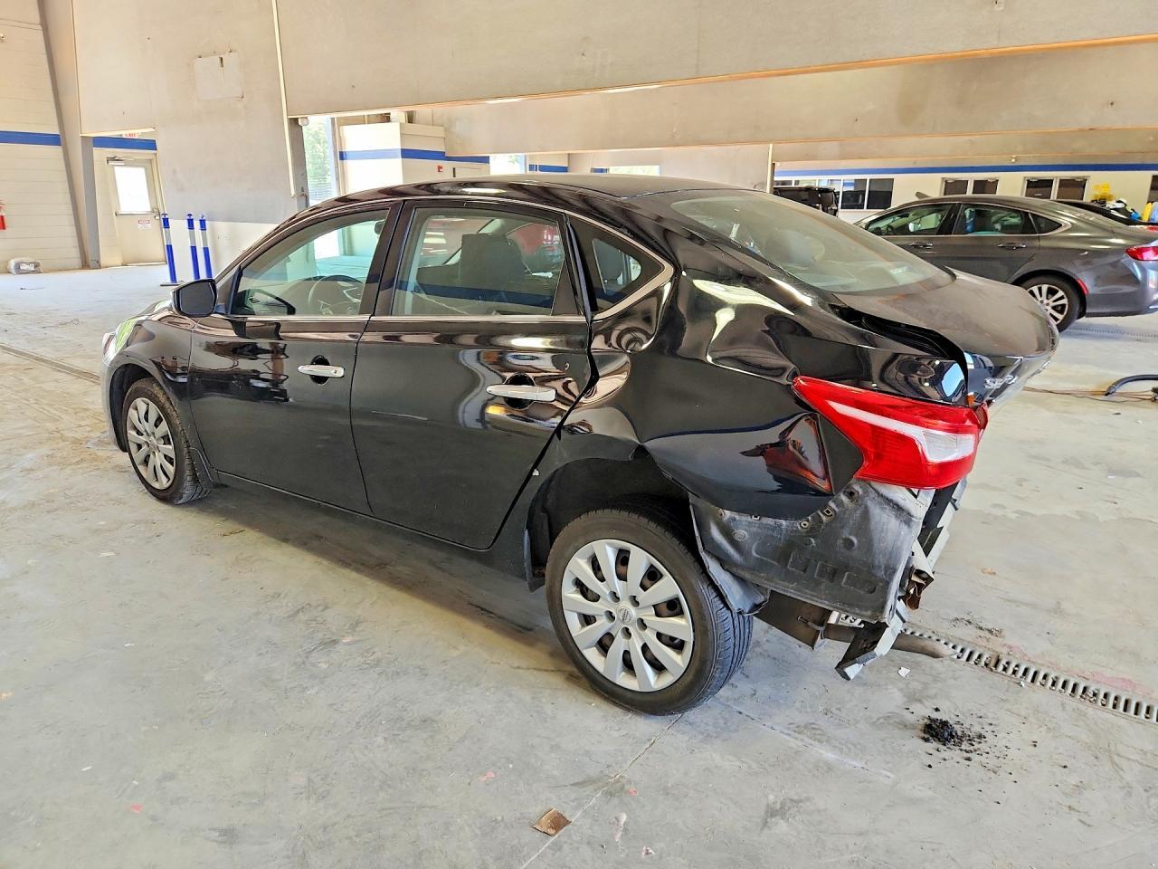 2016 Nissan Sentra S - Image 2