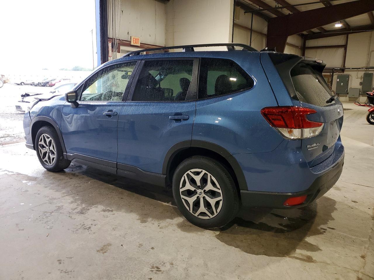 2024 Subaru Forester Premium - Фото 2