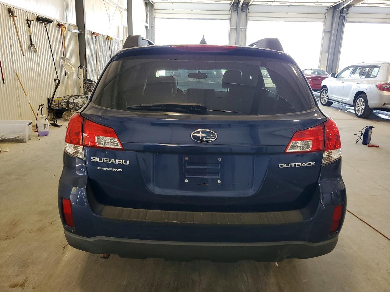 2011 Subaru Outback 2.5I Limited - Фото 6
